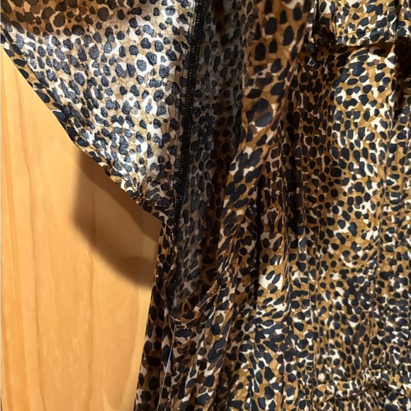 Old Navy Waist Defined Ruffle Trim Mini Dress Leopard print women’s Large NWT - Picture 6 of 11